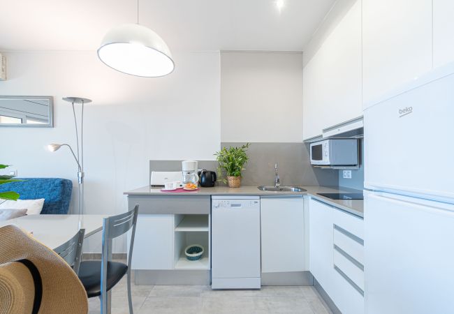 Apartment in Empuriabrava - 0018-BAHIA Apartment in front of the beach with wifi Apartment in Empuriabrava - 0018-BAHIA Apartment in front of the beach with wifi