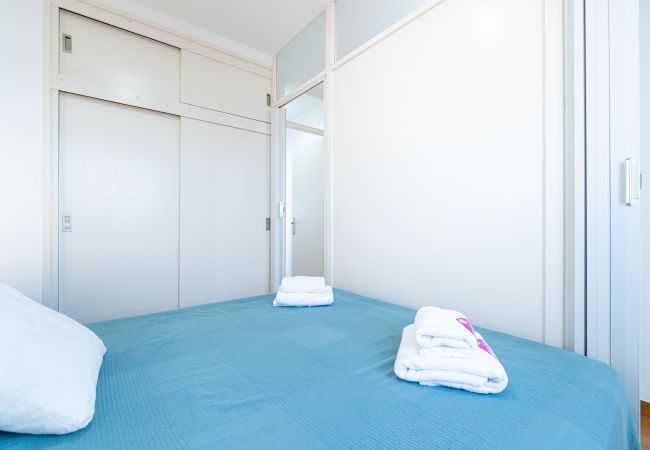 Apartment in Empuriabrava - 0021-BAHIA Apartment in front of the beach with wifi Apartment in Empuriabrava - 0021-BAHIA Apartment in front of the beach with wifi