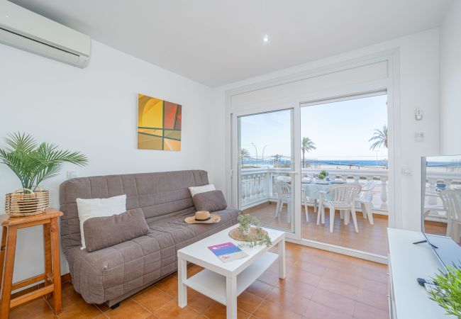 Apartment in Empuriabrava - 0021-BAHIA Apartment in front of the beach with wifi Apartment in Empuriabrava - 0021-BAHIA Apartment in front of the beach with wifi