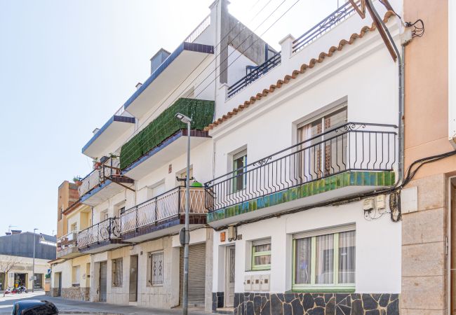 Apartment in Rosas / Roses - 2027-POETA MARQUINA Apartment with 2 bedrooms Apartment in Rosas / Roses - 2027-POETA MARQUINA Apartment with 2 bedrooms