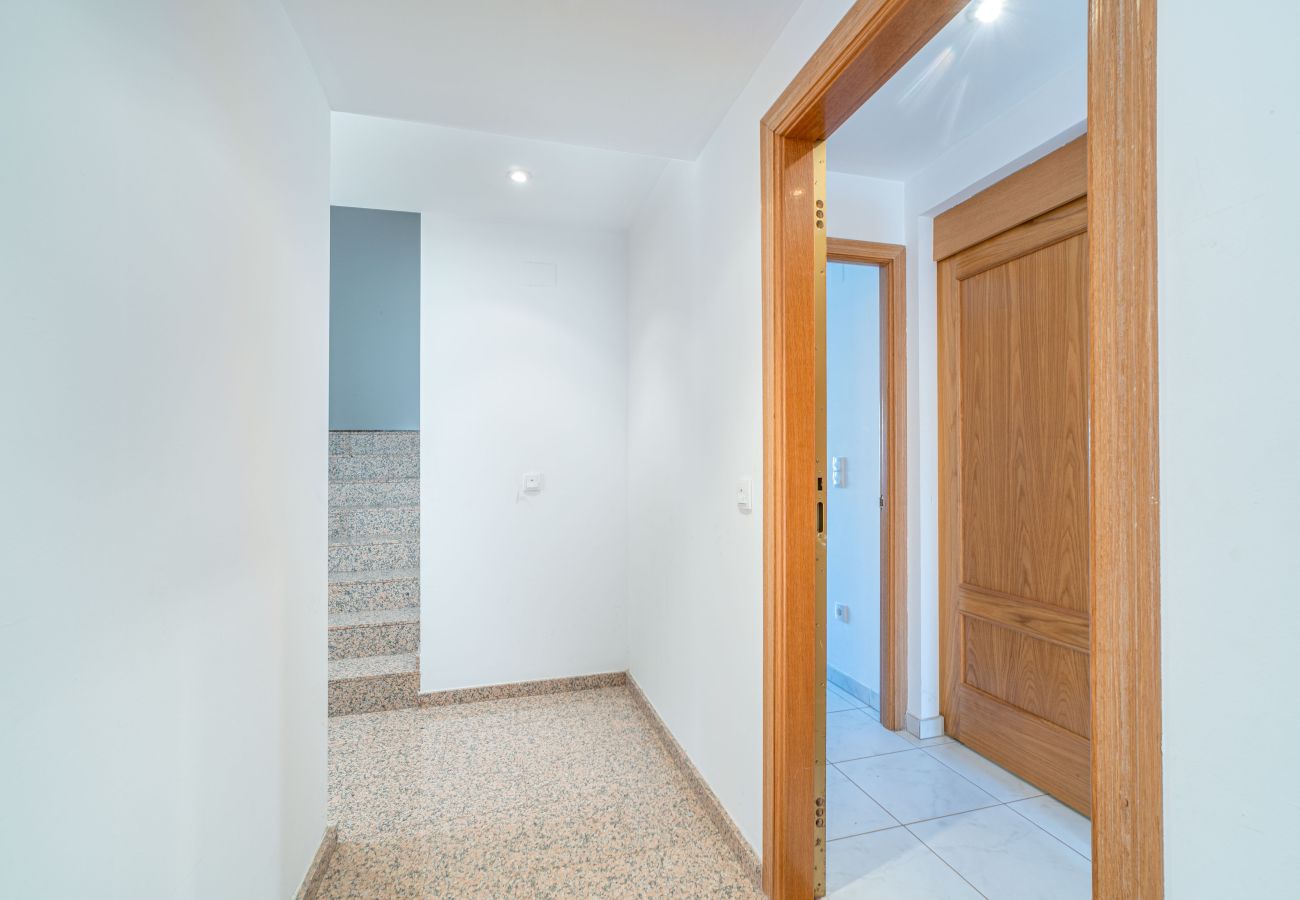Apartment in Empuriabrava - 0155-PORT SALINS Apartment with canal view