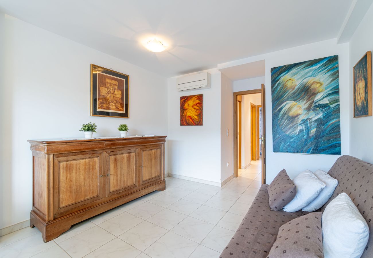 Apartment in Empuriabrava - 0155-PORT SALINS Apartment with canal view