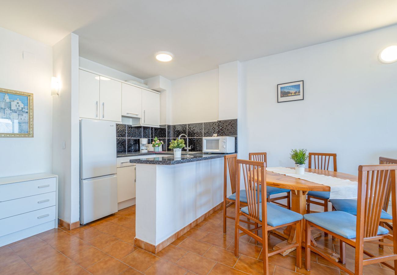 Apartment in Empuriabrava - 0139-ONADA Apartment with canal view