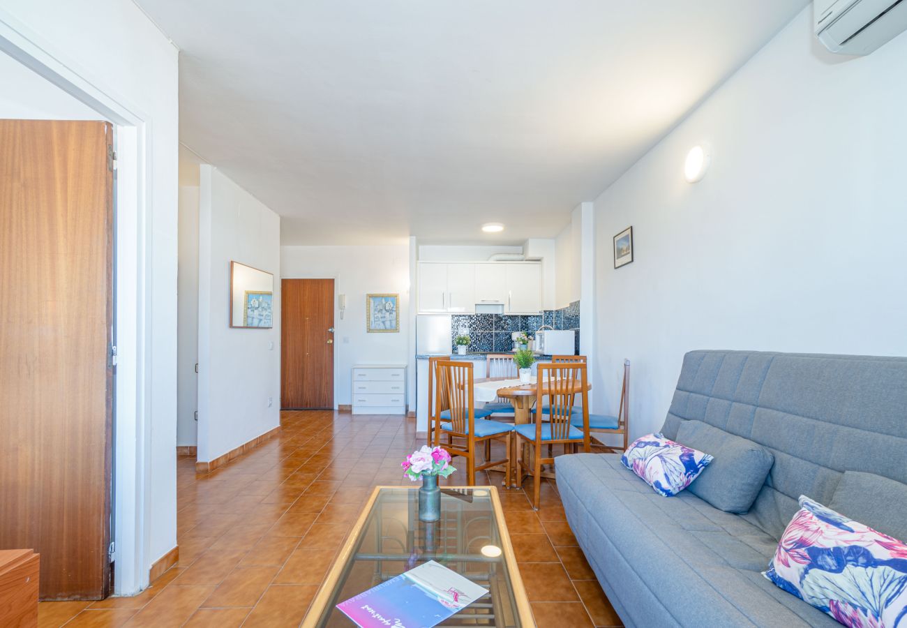 Apartment in Empuriabrava - 0139-ONADA Apartment with canal view