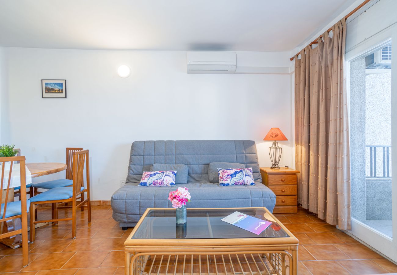 Apartment in Empuriabrava - 0139-ONADA Apartment with canal view