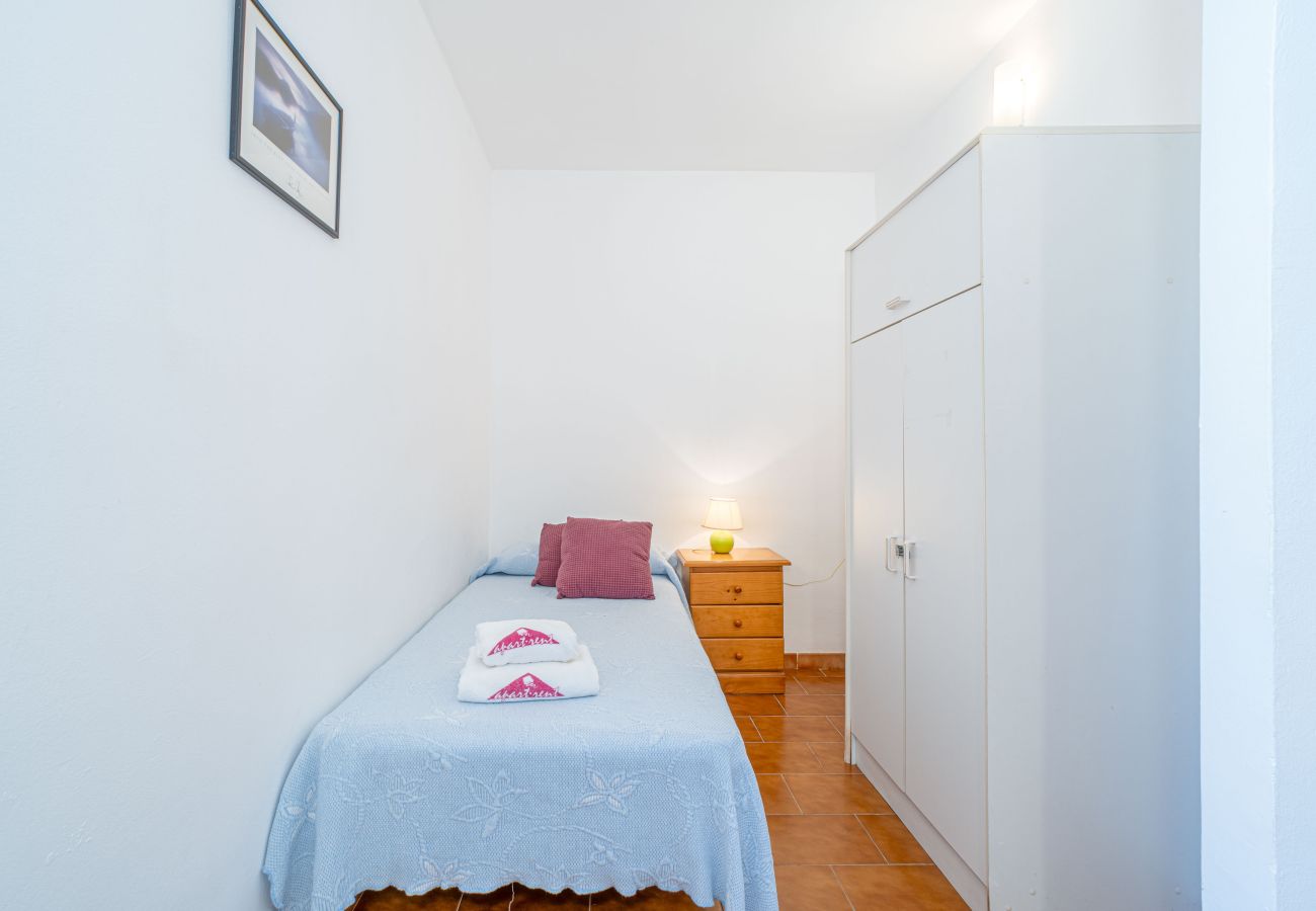 Apartment in Empuriabrava - 0139-ONADA Apartment with canal view