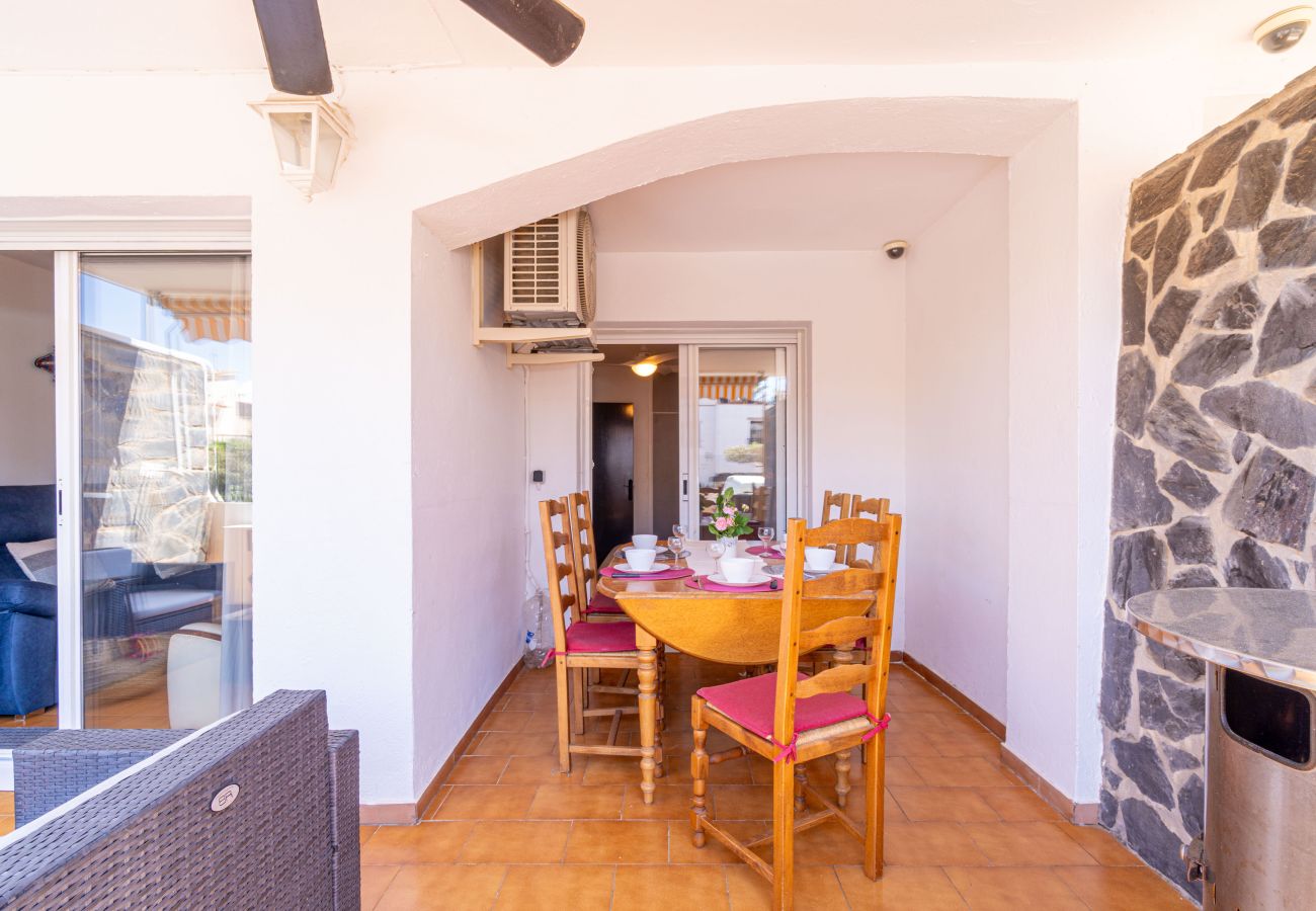 Apartment in Empuriabrava - 0158-PATTAYA Apartment with 2 bedrooms, terrace and garage
