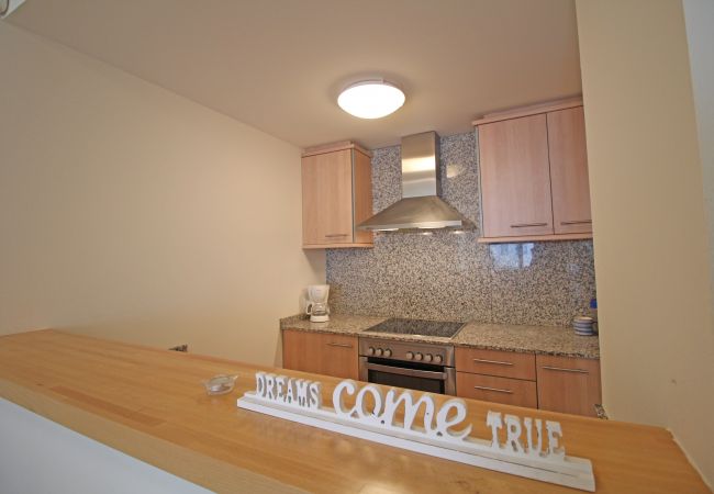 Apartment in Rosas / Roses - 8010-MIL.LENI Apartment with community pool and parking Apartment in Rosas / Roses - 8010-MIL.LENI Apartment with community pool and parking