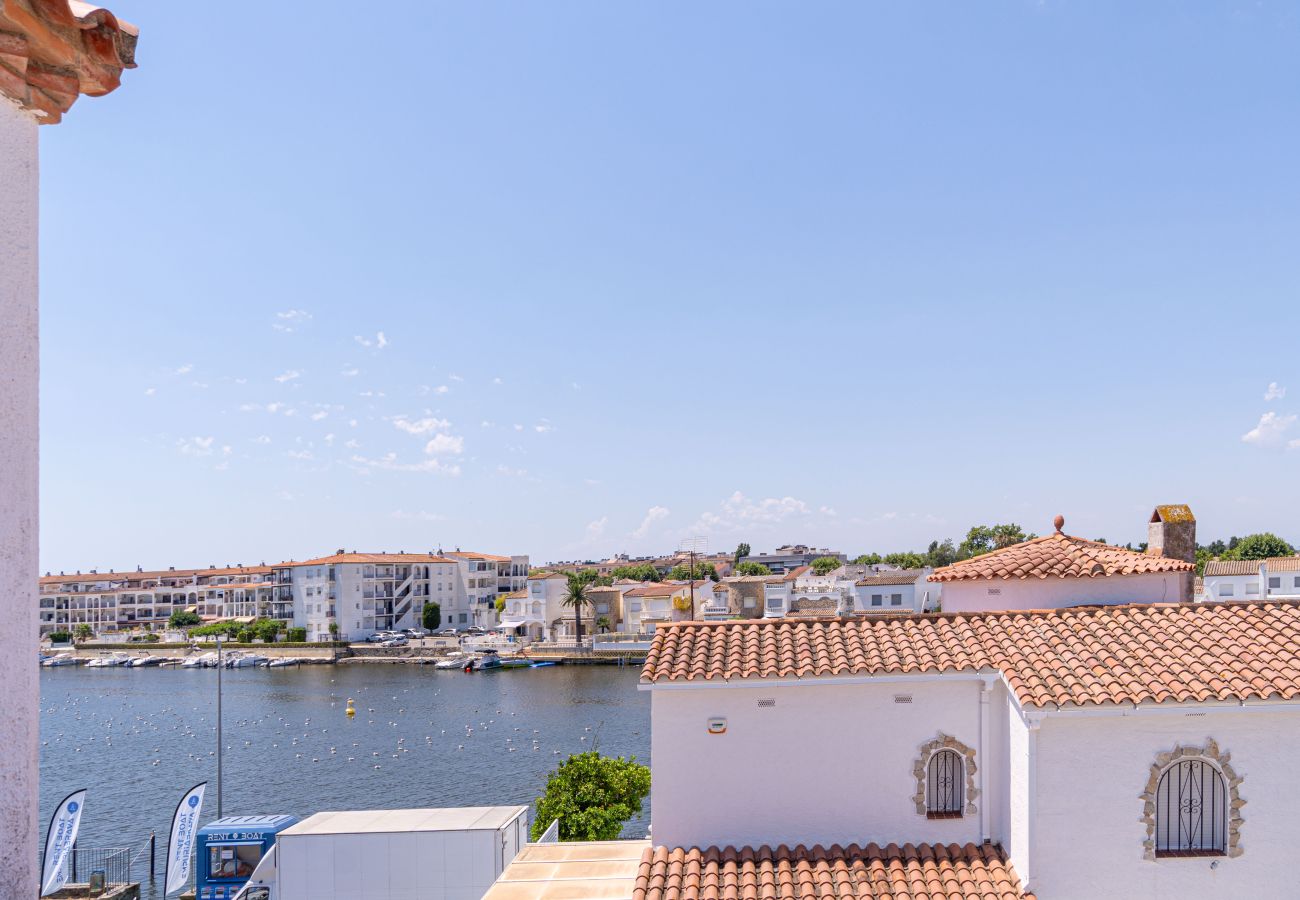 Villa in Empuriabrava - 0191-SANT MAURICI House with private pool