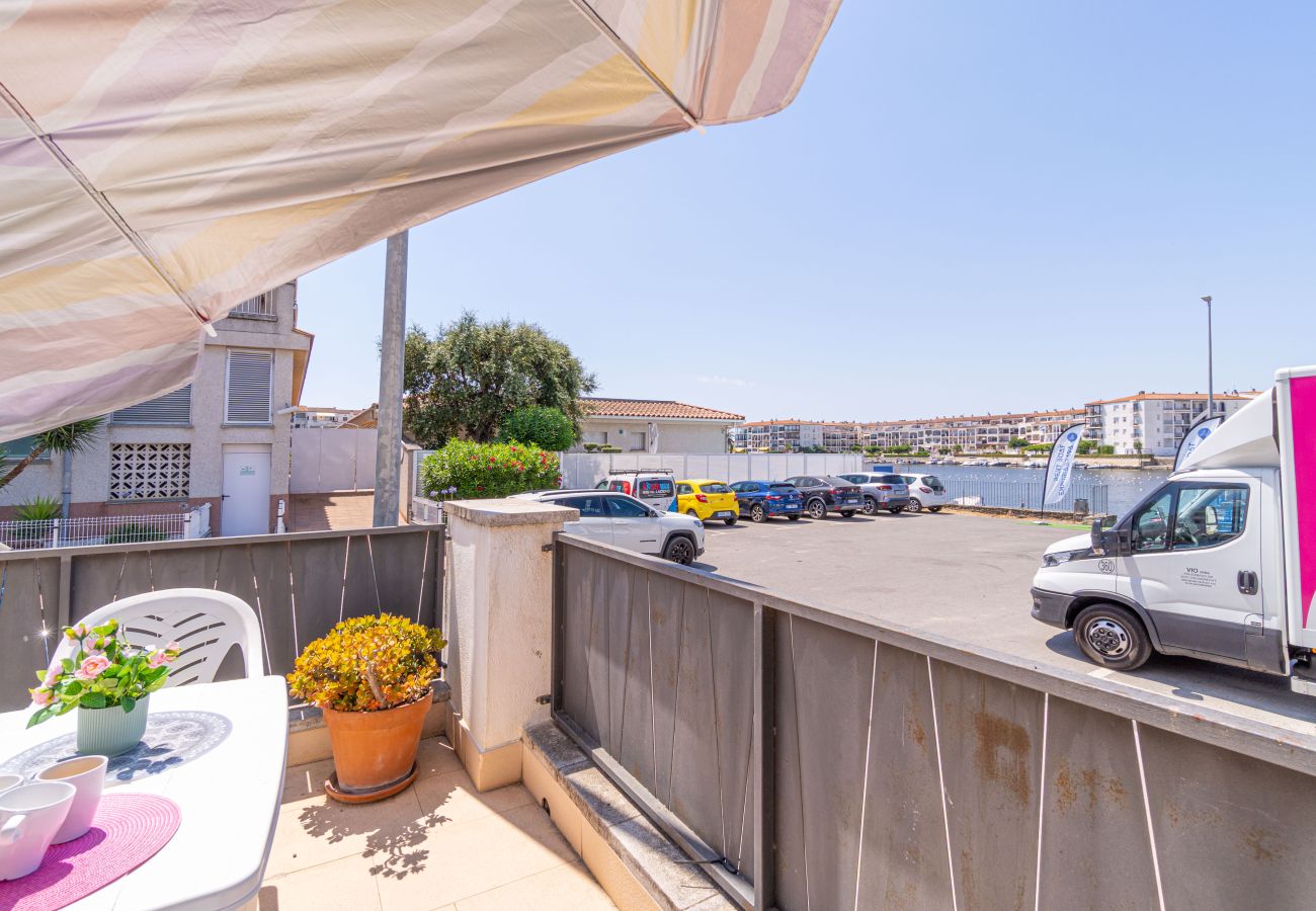 Villa in Empuriabrava - 0191-SANT MAURICI House with private pool