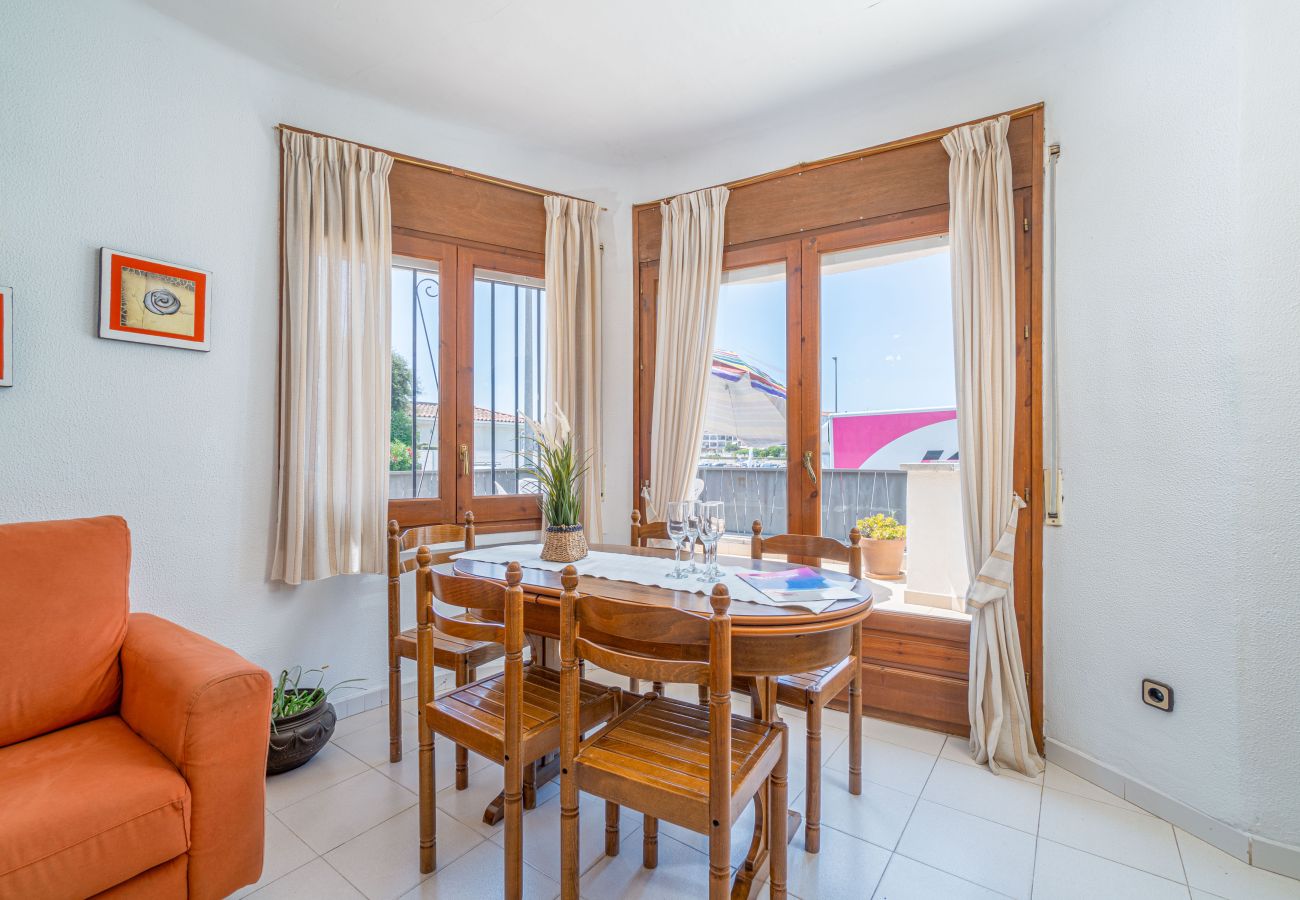 Villa in Empuriabrava - 0191-SANT MAURICI House with private pool