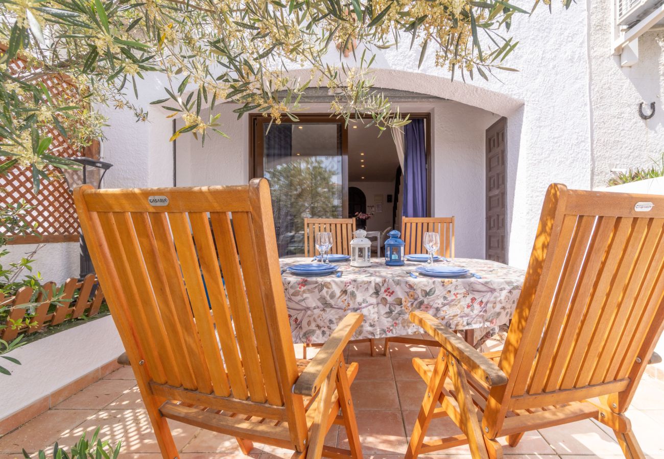 Villa in Empuriabrava - 0151-ILLA CARTAGO Canalfront Fisherman-Style House