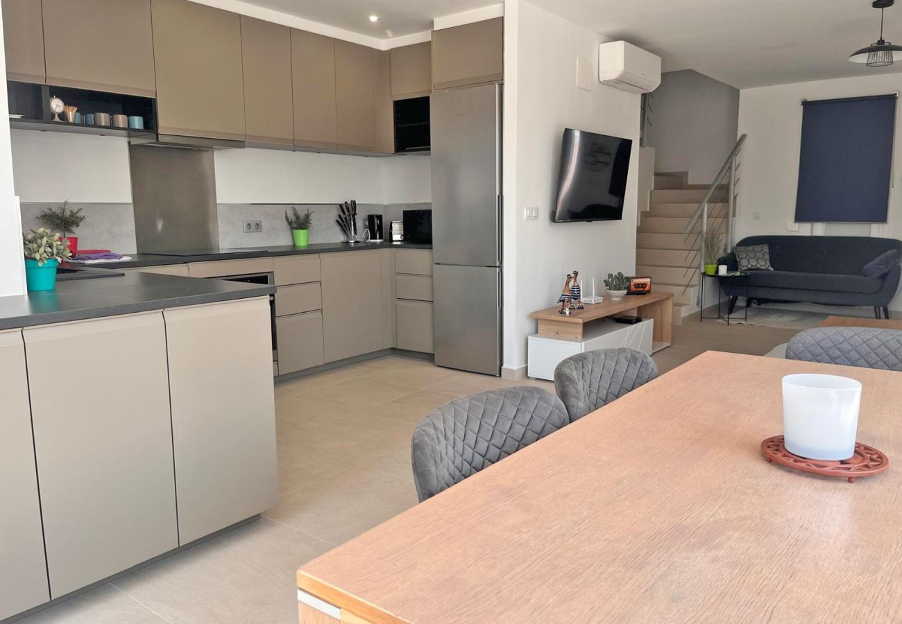 Villa in Empuriabrava - 0040-CAP RAS House at the canal with pool and mooring