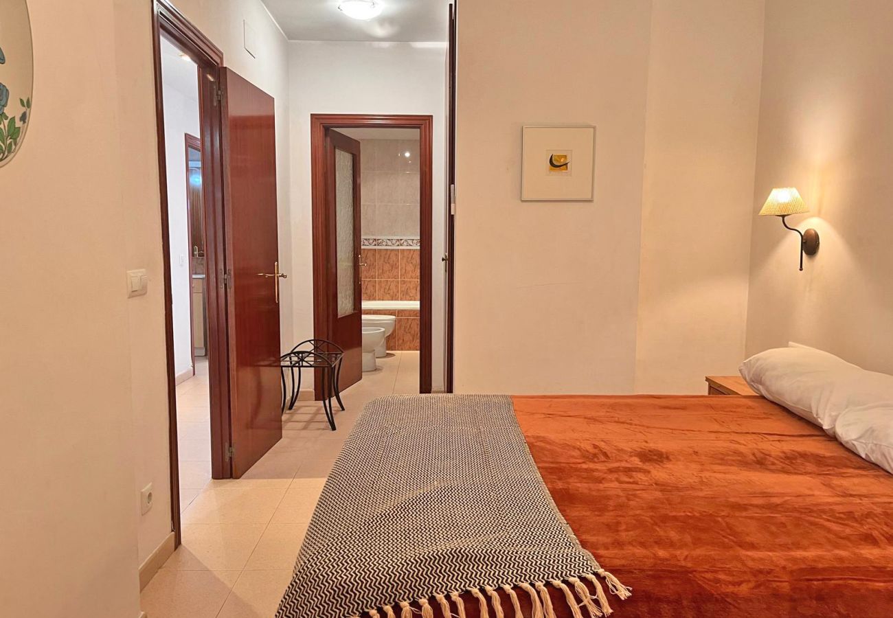 Apartment in Empuriabrava - 0098-MARENOSTRUM Beachfront apartment