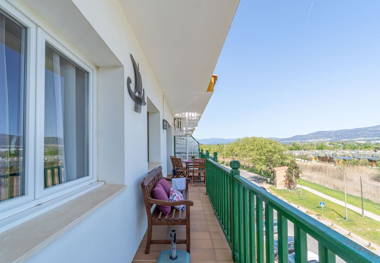 Appartement à Empuriabrava - 0148-PORT DUCAL Appartement avec terrasse, vue sur mer et wifi