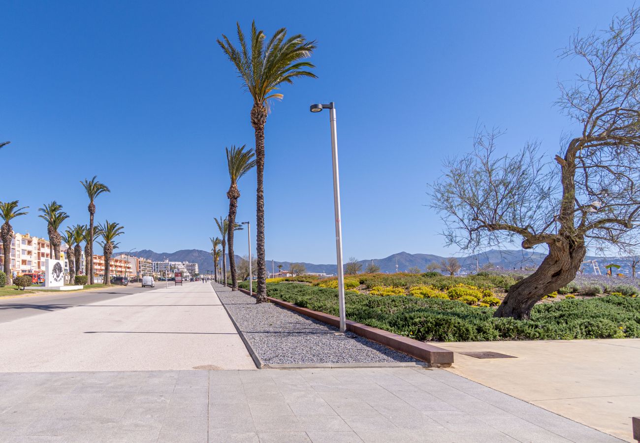 Appartement à Empuriabrava - 0030-CANIGO Appartement avec vue sur mer