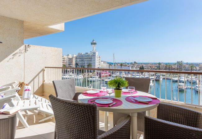 Appartement à Empuriabrava - 0157-PORT GREC Appartement avec vue sur canal et mer