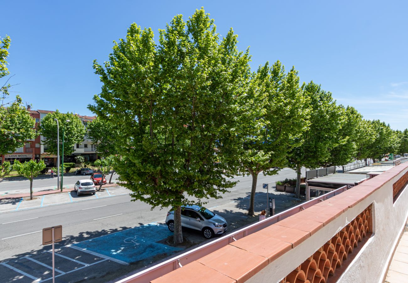 Appartement à Empuriabrava - 0187-SANT MORI Appartement avec grande terrasse et wifi