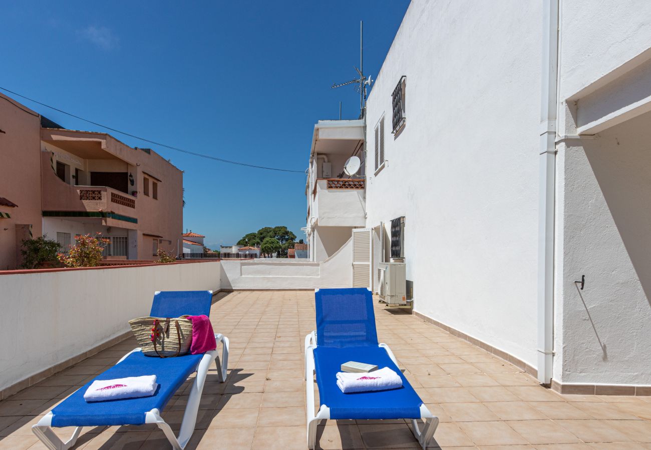 Appartement à Empuriabrava - 0187-SANT MORI Appartement avec grande terrasse et wifi