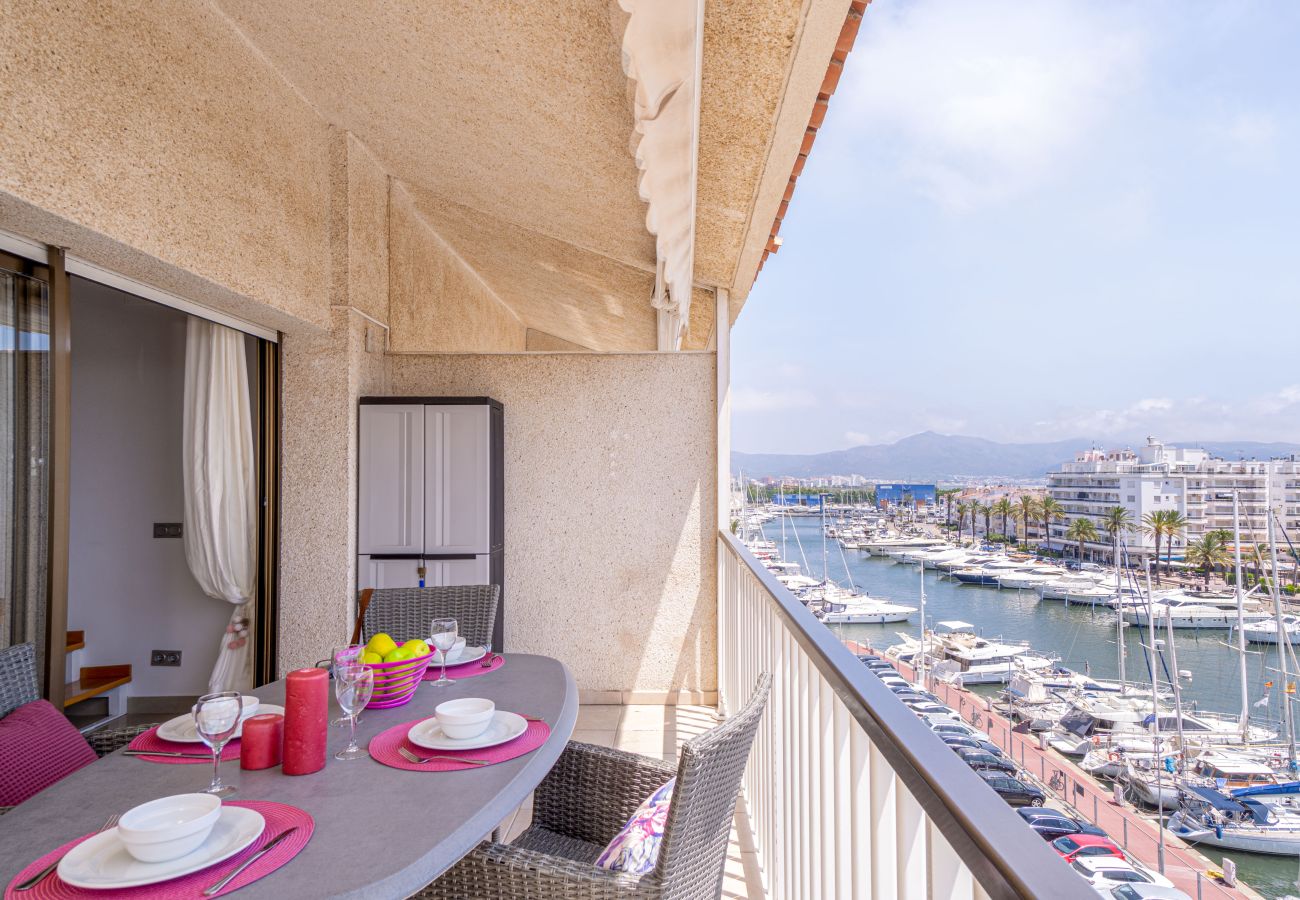 Appartement à Empuriabrava - 0160-PORT GREC Appartement avec WIFI, Smart TV, vue sur canal et mer