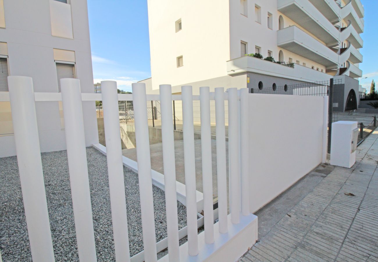 Appartement à Rosas / Roses - 2010-AV.PLATJA Appartement haut standing avec piscine communautaire et parking