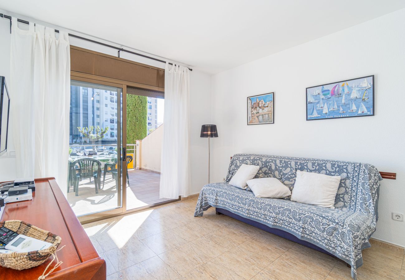 Appartement à Empuriabrava - 0088-MIRABLAU Appartement avec vue latérale sur la plage