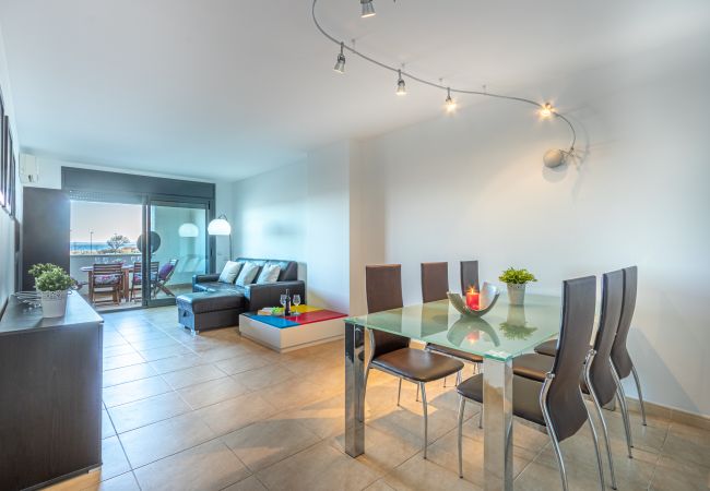 Апартаменты на Empuriabrava - 0058-CRISTALL MAR Квартира с общим бассейном