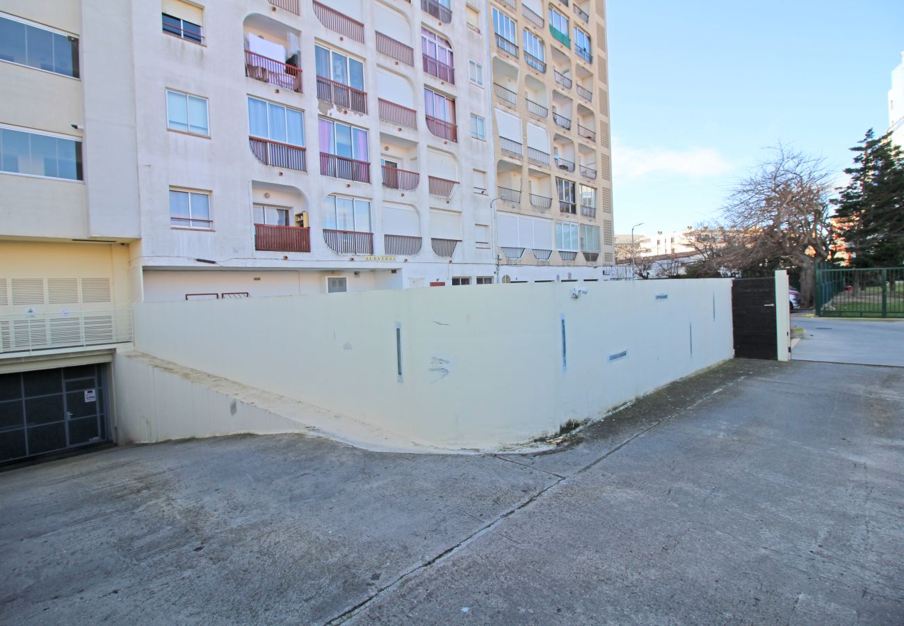 Апартаменты на Эмпуриабра / Empuriabrava - 0058-CRISTALL MAR Квартира с общим бассейном