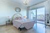 Апартаменты на Empuriabrava - 0138-LES DUNES  Квартира у канала с большой террасой и парковкой