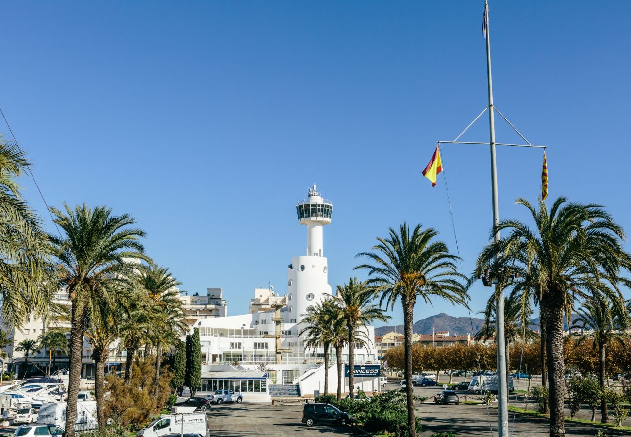 Апартаменты на Эмпуриабра / Empuriabrava - 0055-GRAN RESERVA Квартира рядом с пляжем
