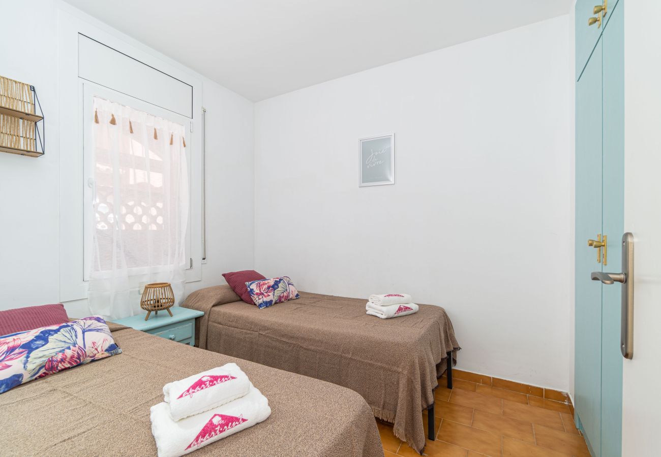 Апартаменты на Эмпуриабра / Empuriabrava - 0065-GRAN RESERVA Квартира рядом с пляжем