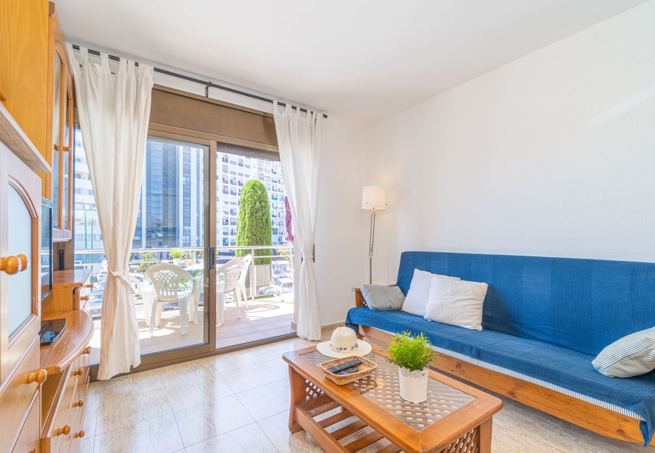 Апартаменты на Эмпуриабра / Empuriabrava - 0089-MIRABLAU Апартаменты с боковым видом на пляж